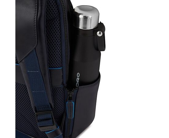  Рюкзак мужской Piquadro Blue Square CA5574B2V/N черный натур.кожа 