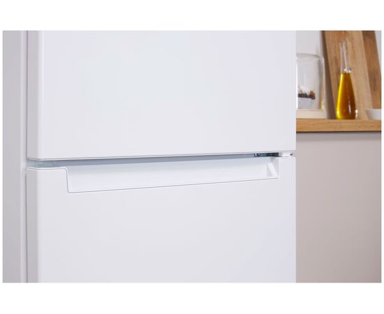  Холодильник Indesit ES 20 A (869892300040) белый 