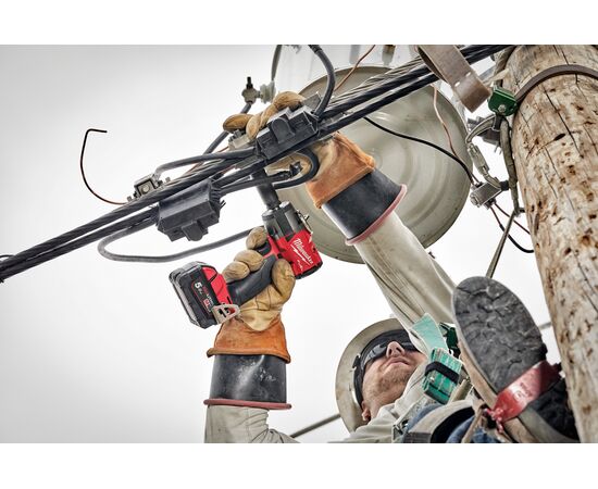  Гайковёрт Milwaukee M18 FMTIW2F12-0 (4933498057) без АКБ и ЗУ уд 