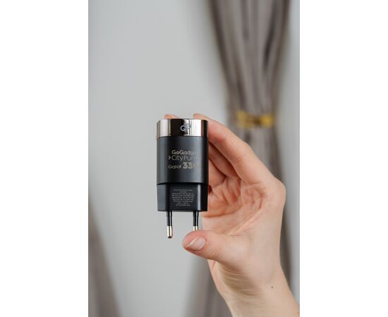  Сетевое зарядное устройство CityPump 33W 1хUSB-C 1xUSB-A LCD GaN, ЧЕРНЫЙ 