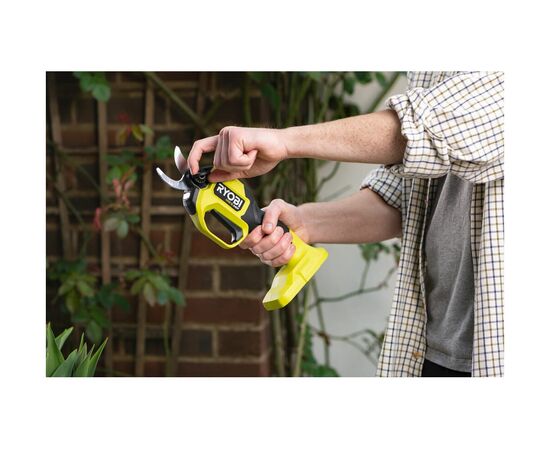  Секатор аккумуляторный Ryobi RY18SCXA-0 (5133005025) 